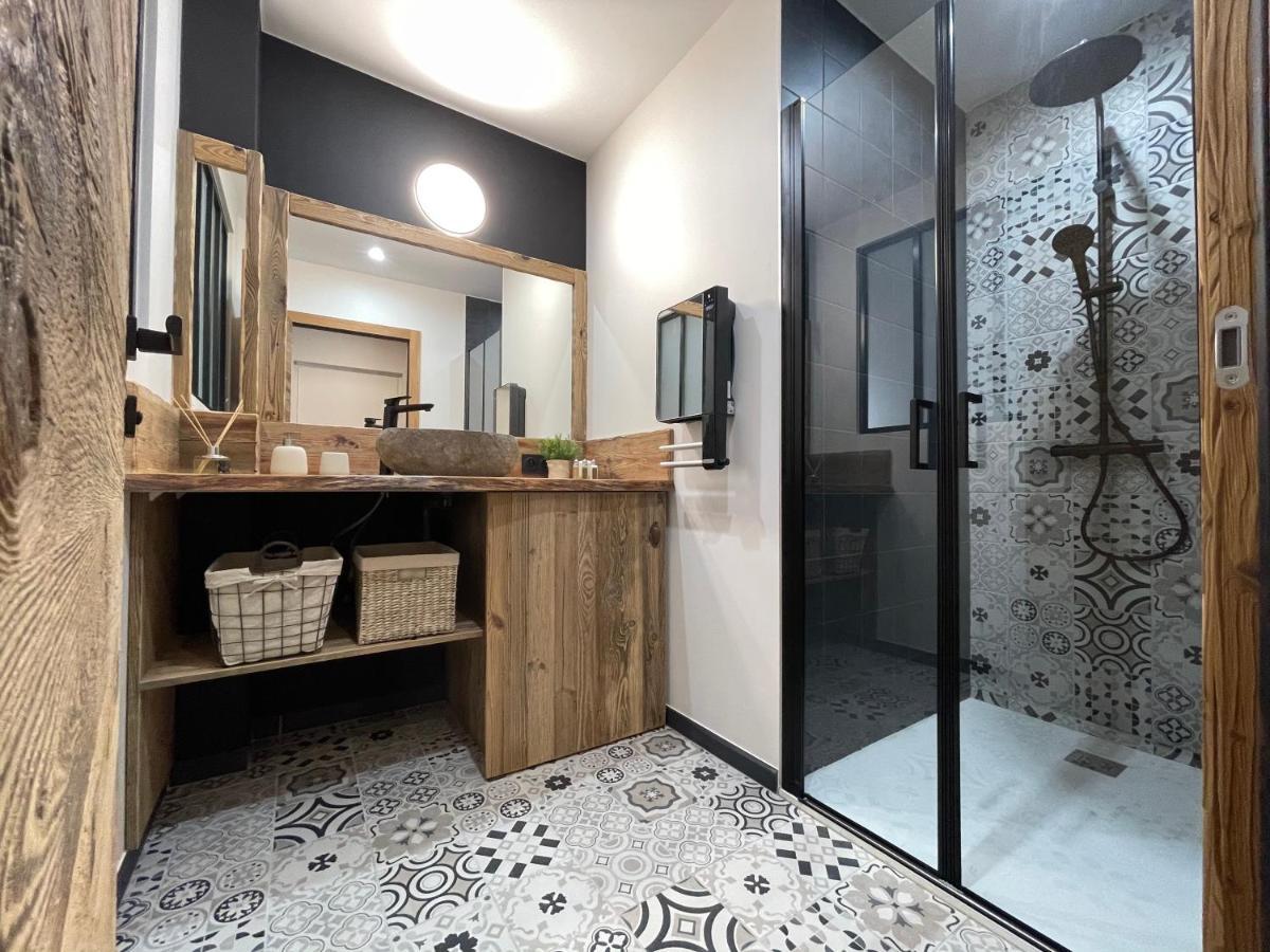 Appartement Tout Confort Haut De Gamme En Plein Centre Ville Gérardmer Exterior foto