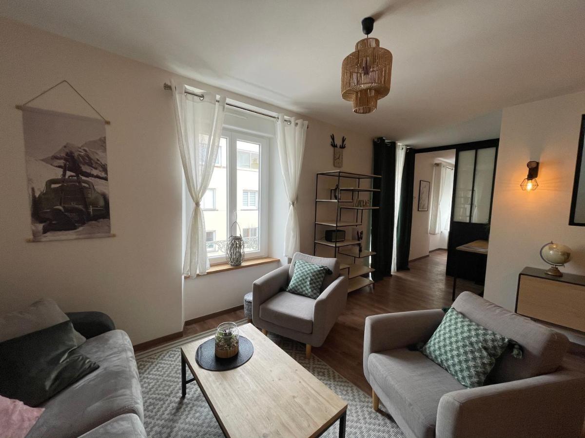 Appartement Tout Confort Haut De Gamme En Plein Centre Ville Gérardmer Exterior foto